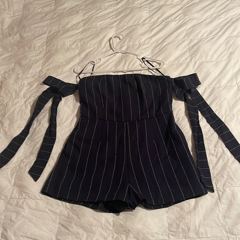 Brand new, didn’t fit me :(
